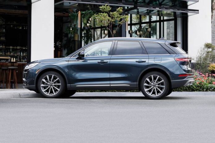 Lincoln Corsair del 2021 con una mejorada dinámica de conducción