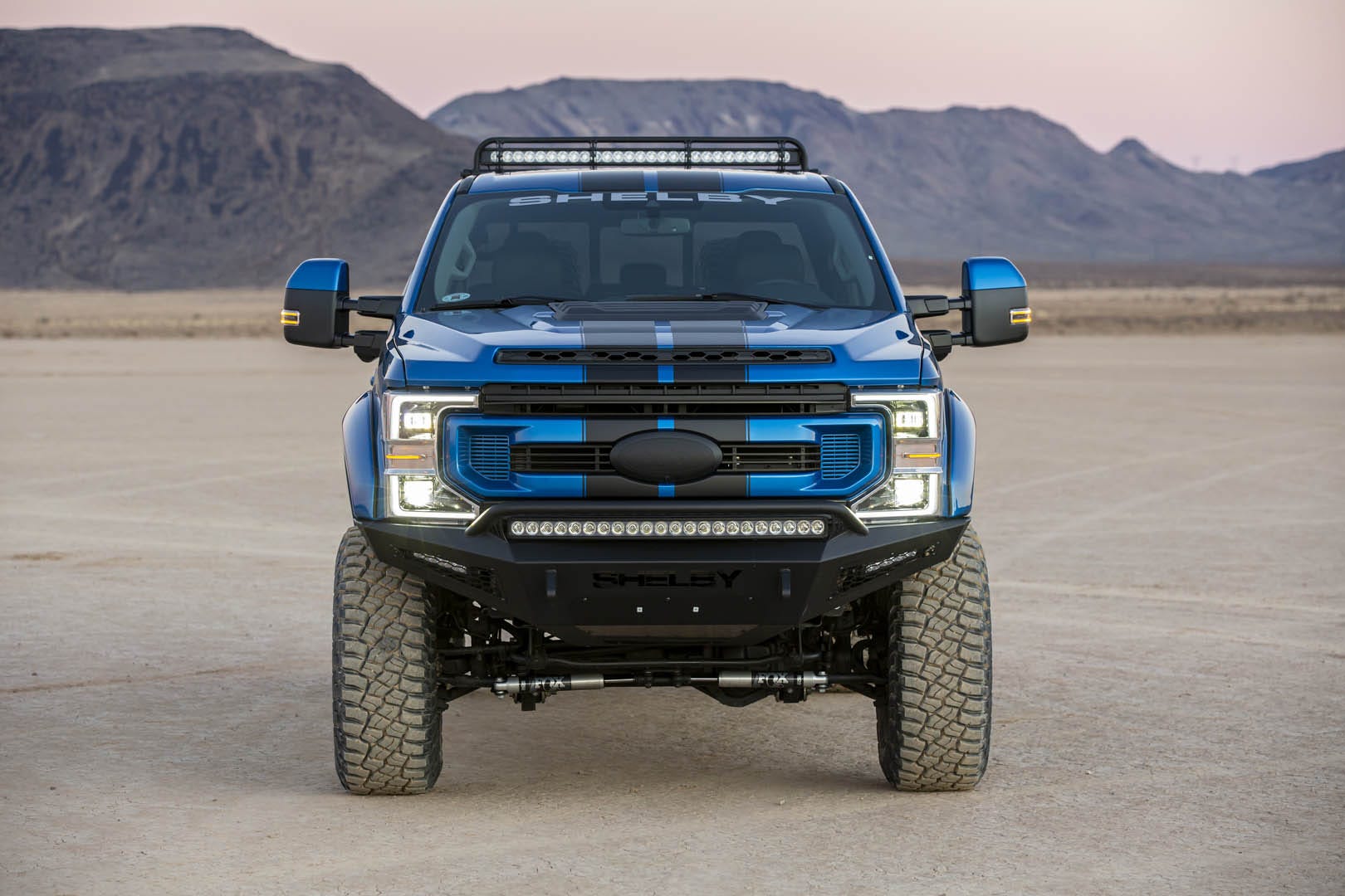 Shelby Ford F-250 Super Baja del 2021, no hay camino que se interponga