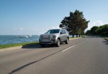 GMC Yukon Denali del 2021, imponente por todos lados