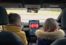 Ford ludifica su Mustang Mach-E con un concepto de “escape room” que interactúa con la tecnología incorporada del vehículo