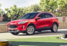 Ford Escape Titanium Plug-In Híbrido del 2022, un SUV altamente eficiente en combustible