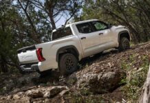 Toyota Tundra TRD Off-Road del 2022, no hay camino que se le resista