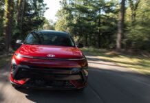 Hyundai Kona del 2024, se basa en el original con un nuevo estilo