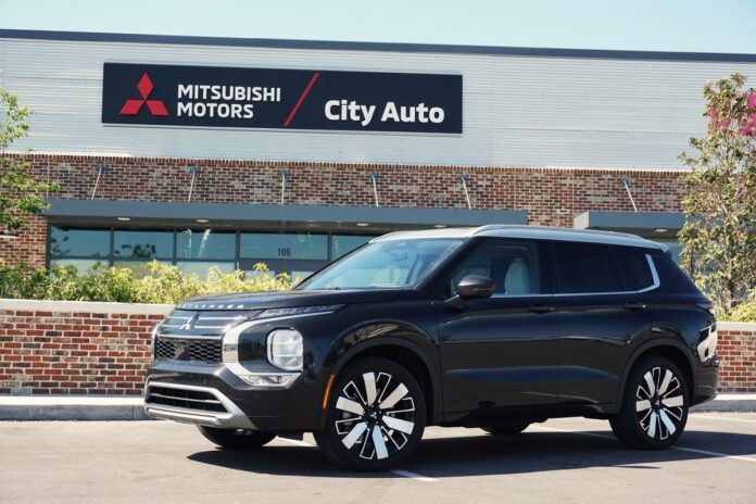 Se acerca la inauguración del primer concesionario-galería de Mitsubishi Motors