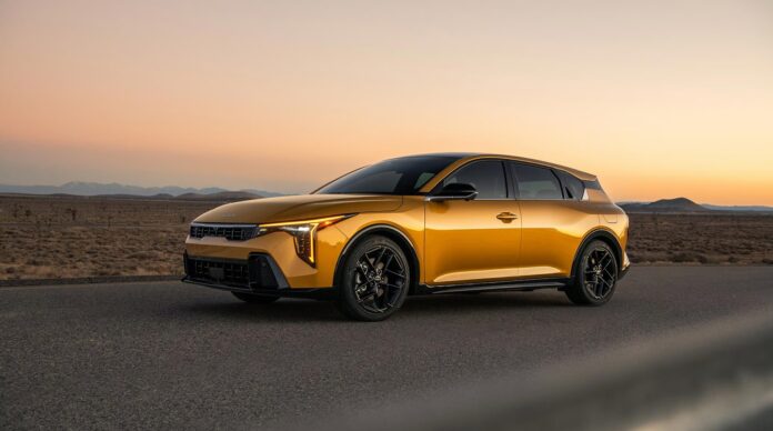Kia K4 Hatchback GT-Line del 2026, deportividad, tecnología y versatilidad en un compacto de nueva generación